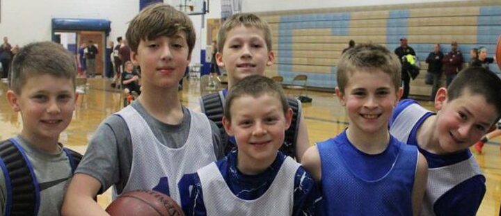 boys basketball players